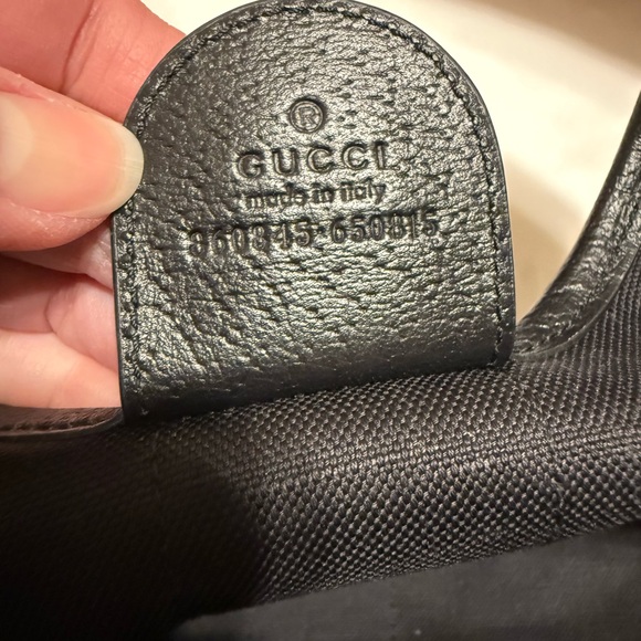 GUCCI SMALL GIGLIO DARK DENIM TOTE BAG - Picture 13 of 16